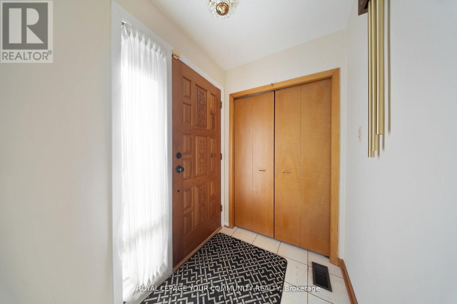 50 FELAN CRESCENT - 8