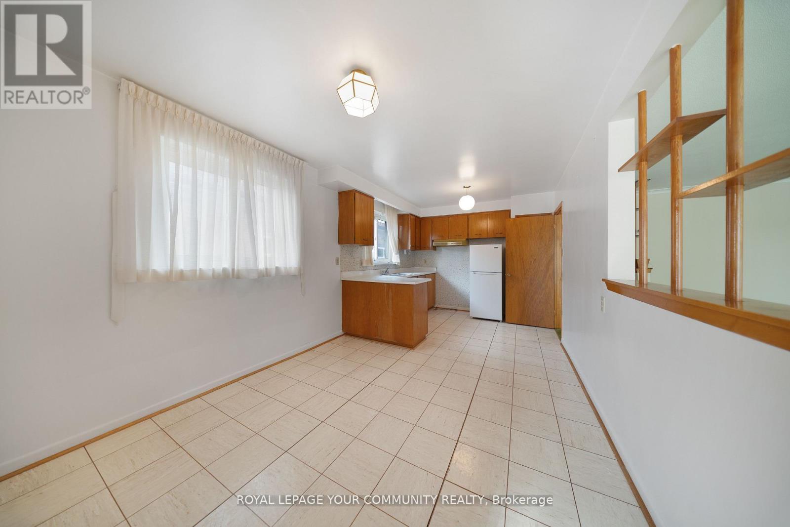 50 FELAN CRESCENT - 9