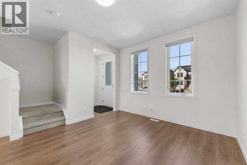 Single Family House for Sale in  Rangeview Drive SE Rangeview Calgary 