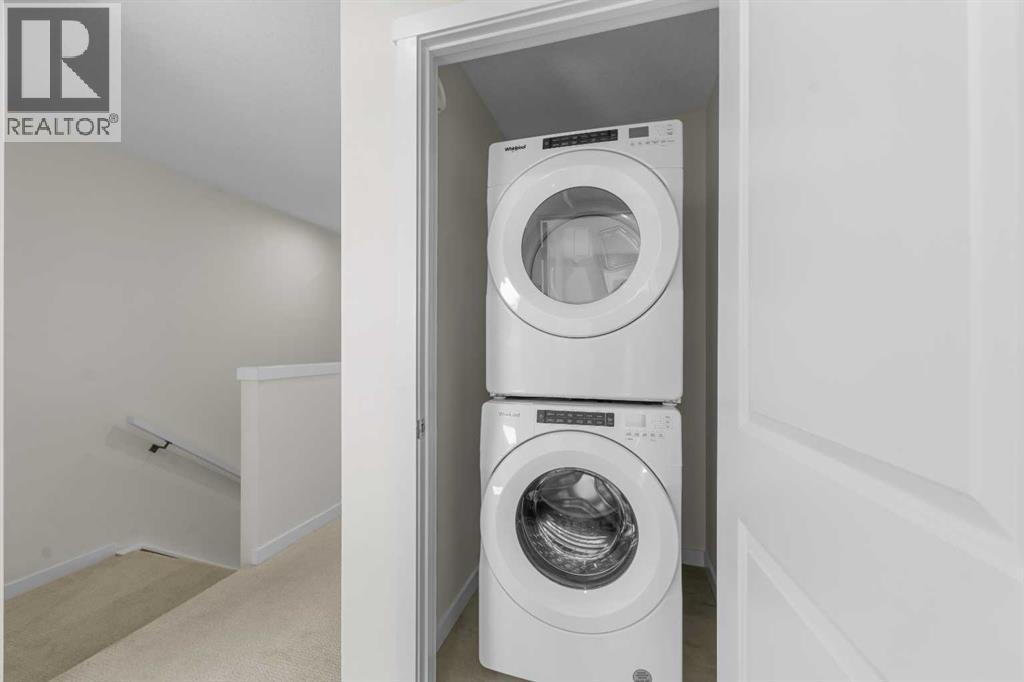 Single Family House for Sale in  Rangeview Drive SE Rangeview Calgary 