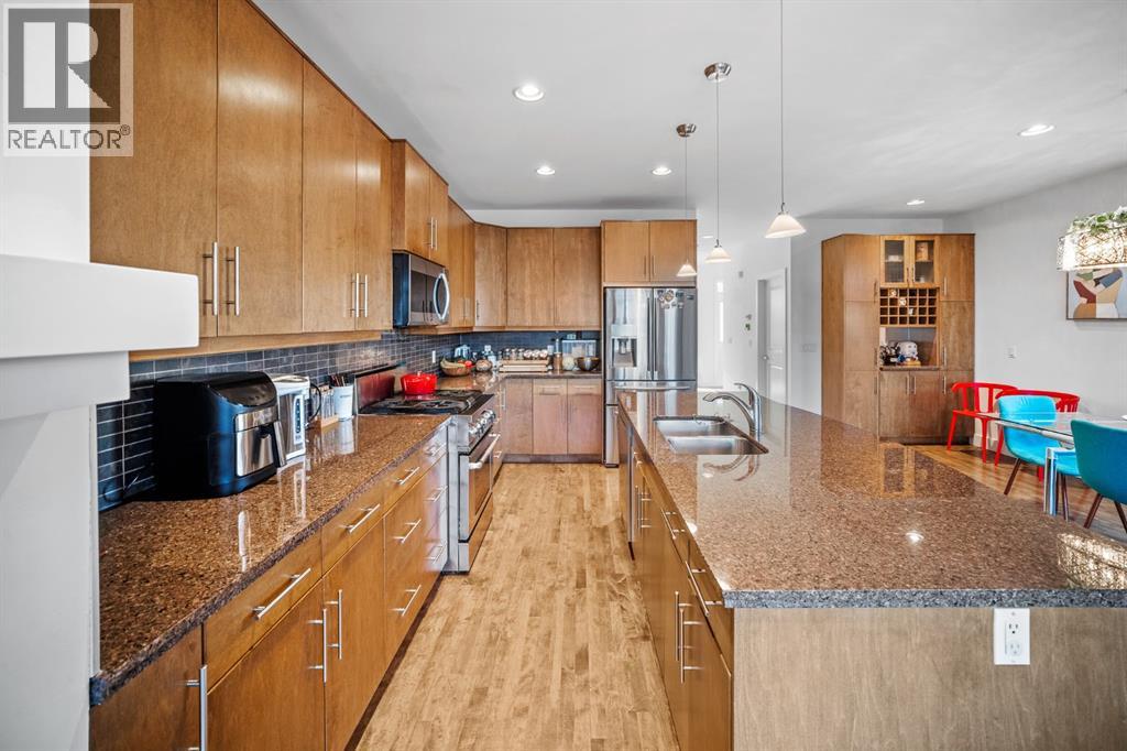 Single Family House for Sale in   Street NW Parkdale Calgary 