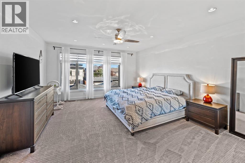 Single Family House for Sale in   Street NW Parkdale Calgary 