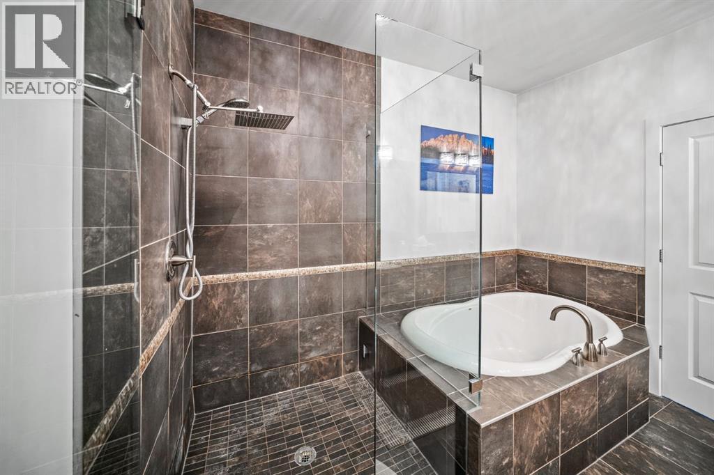 Single Family House for Sale in   Street NW Parkdale Calgary 