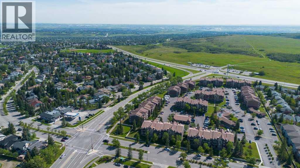 Single Family House for Sale in   Edenwold Heights NW Edgemont Calgary 