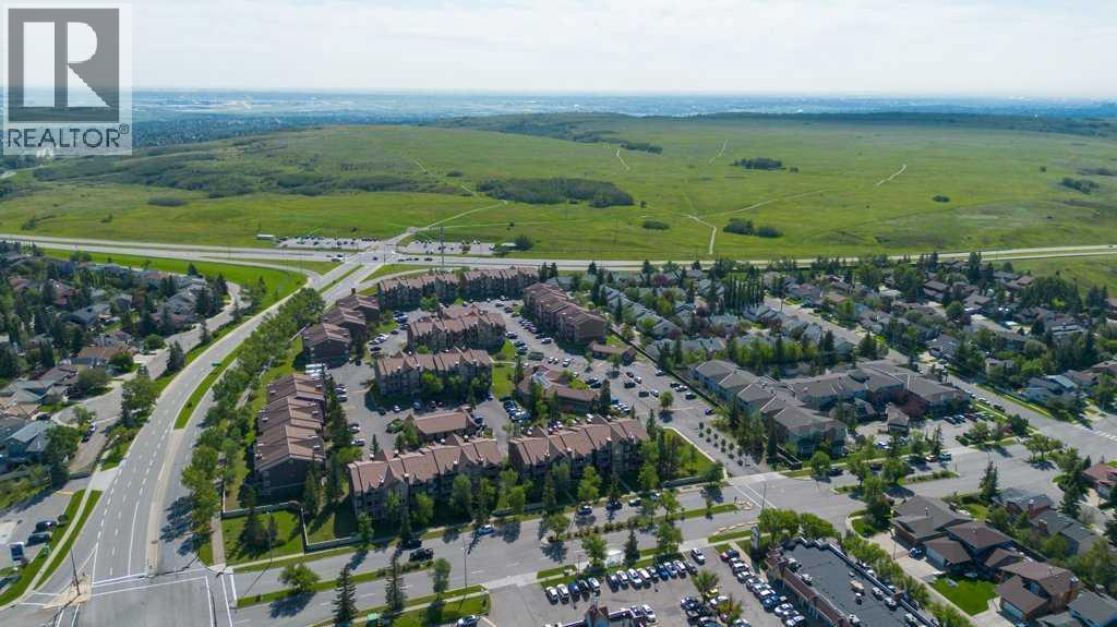 Single Family House for Sale in   Edenwold Heights NW Edgemont Calgary 