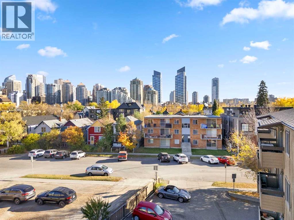 Single Family House for Sale in   Kensington Close NW Hillhurst Calgary 