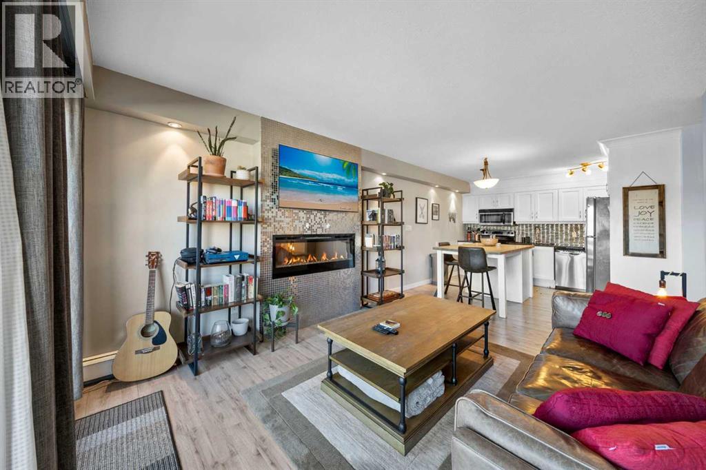 Single Family House for Sale in   Kensington Close NW Hillhurst Calgary 