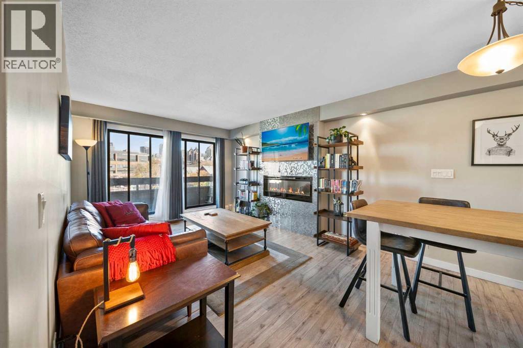 Single Family House for Sale in   Kensington Close NW Hillhurst Calgary 