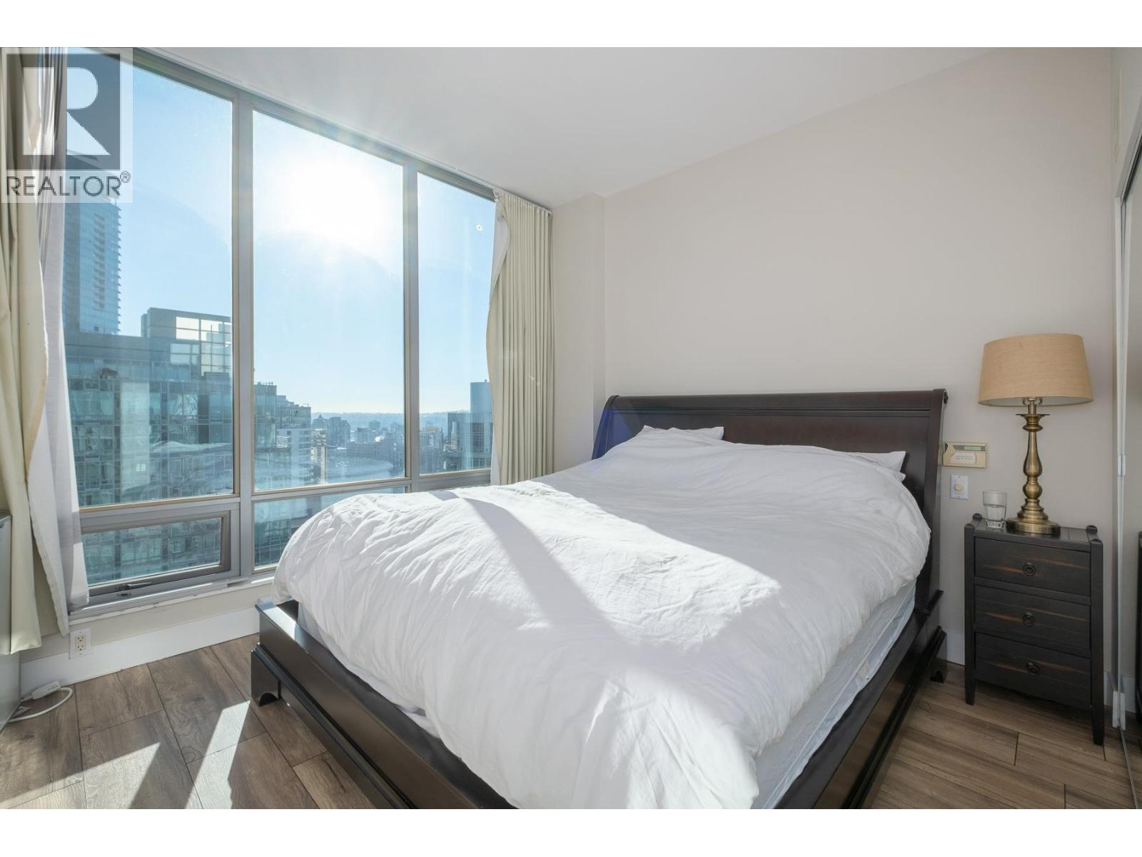 PH2 1288 W GEORGIA STREET, Vancouver