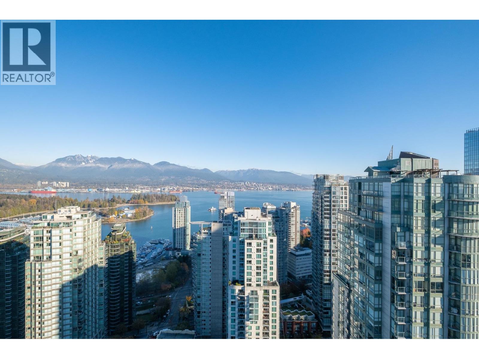 PH2 1288 W GEORGIA STREET, Vancouver