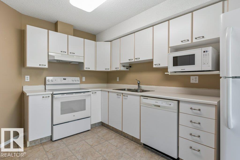 #105 65 GERVAIS RD, St. Albert