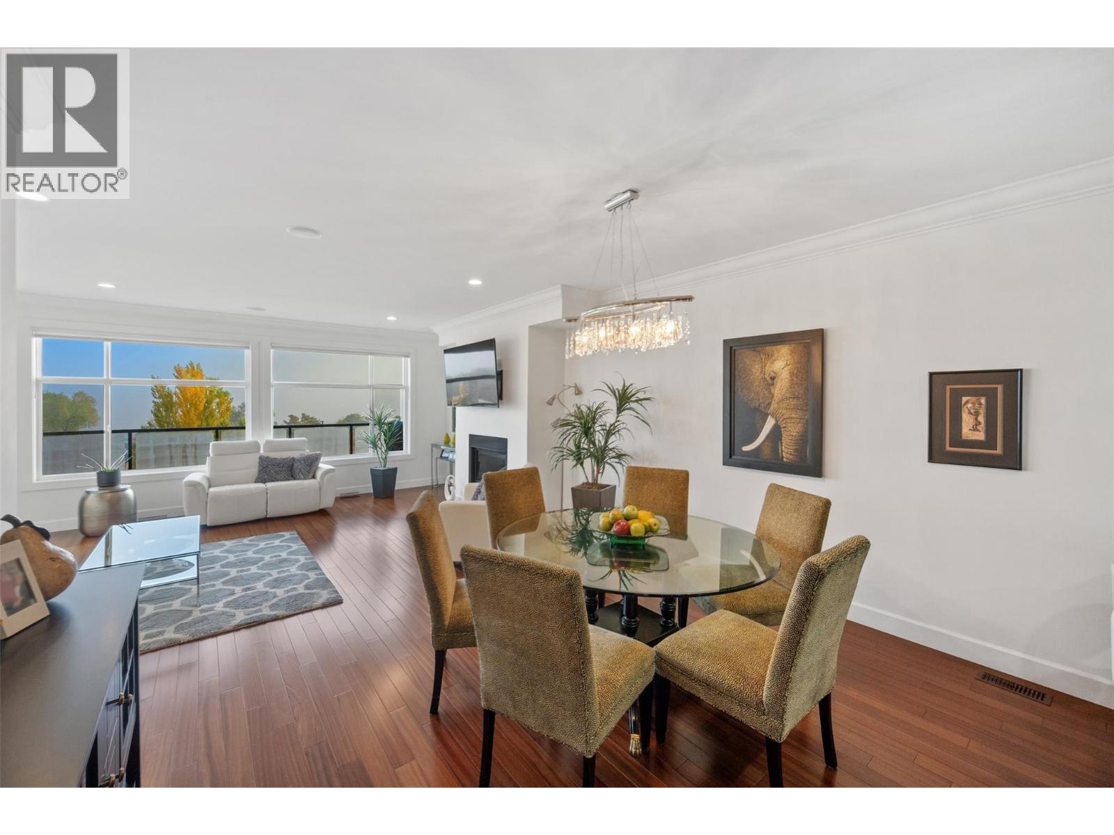 4214 GOLF COURSE Drive, Osoyoos