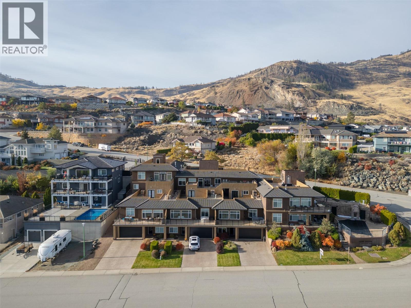 4214 GOLF COURSE Drive, Osoyoos