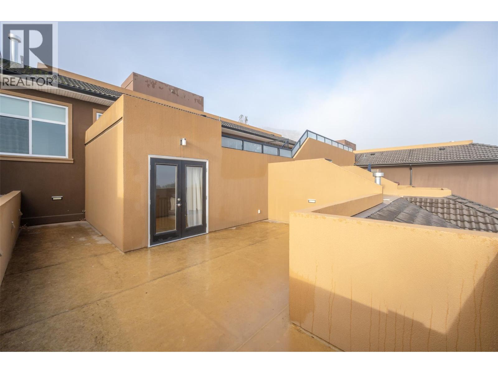 4214 GOLF COURSE Drive, Osoyoos