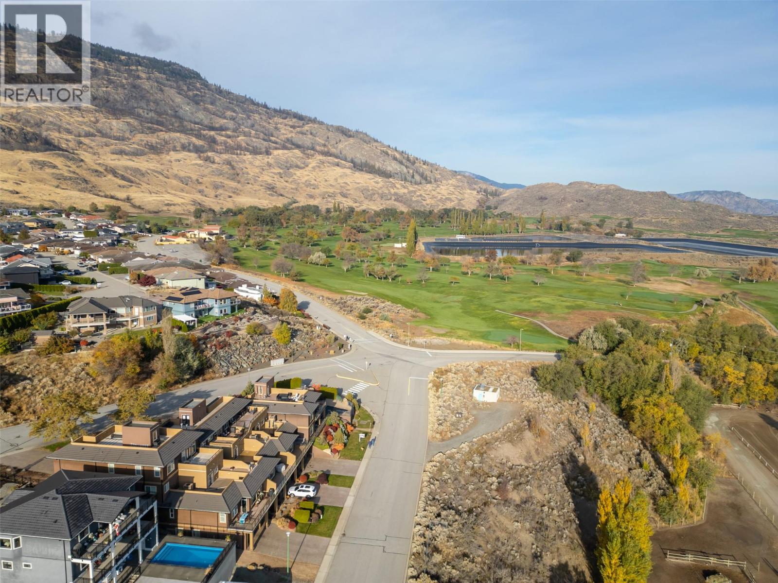 4214 GOLF COURSE Drive, Osoyoos