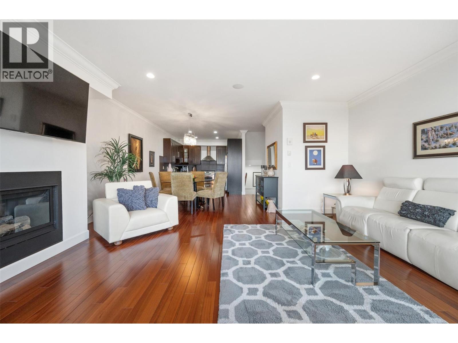 4214 GOLF COURSE Drive, Osoyoos