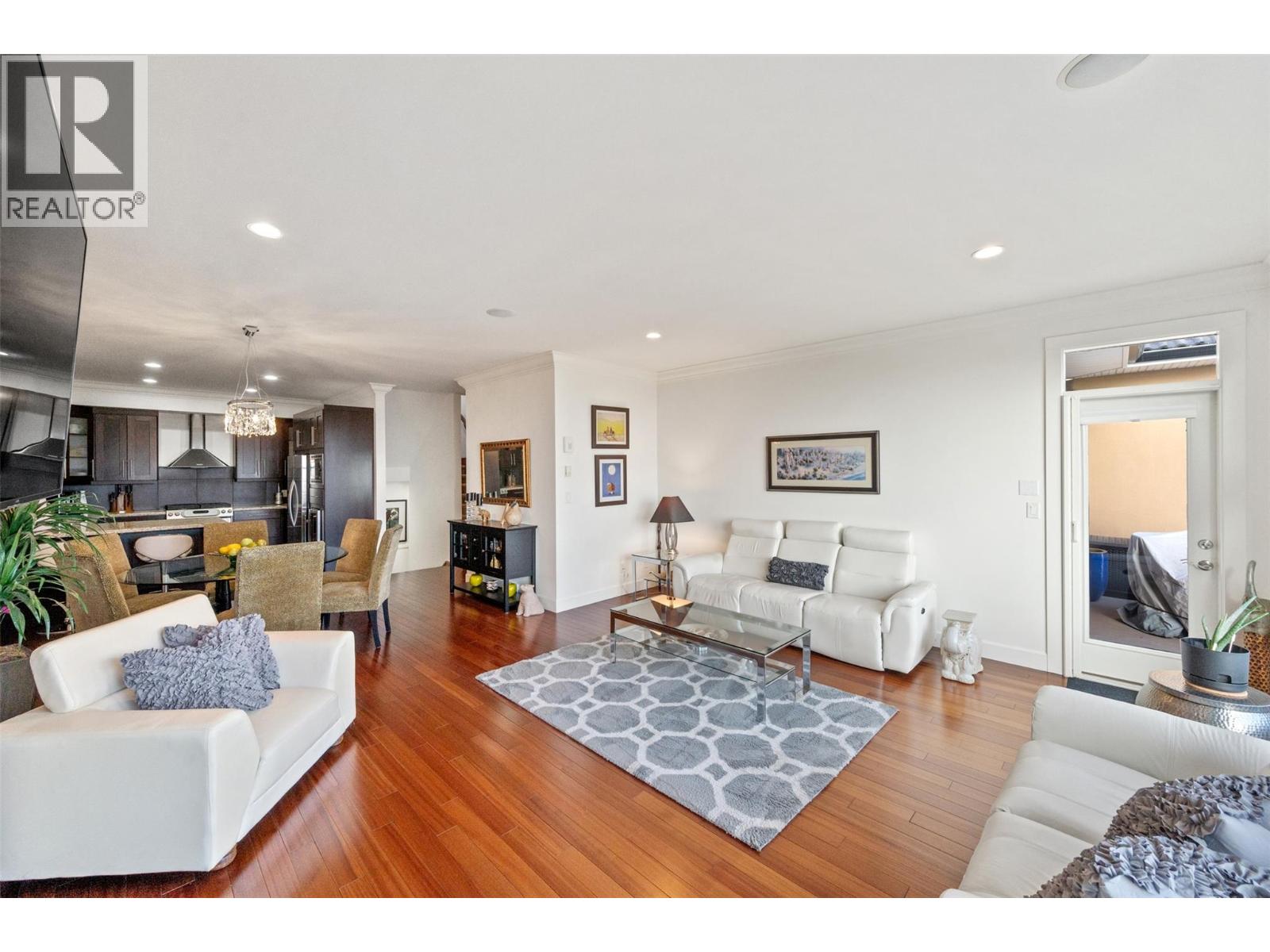 4214 GOLF COURSE Drive, Osoyoos