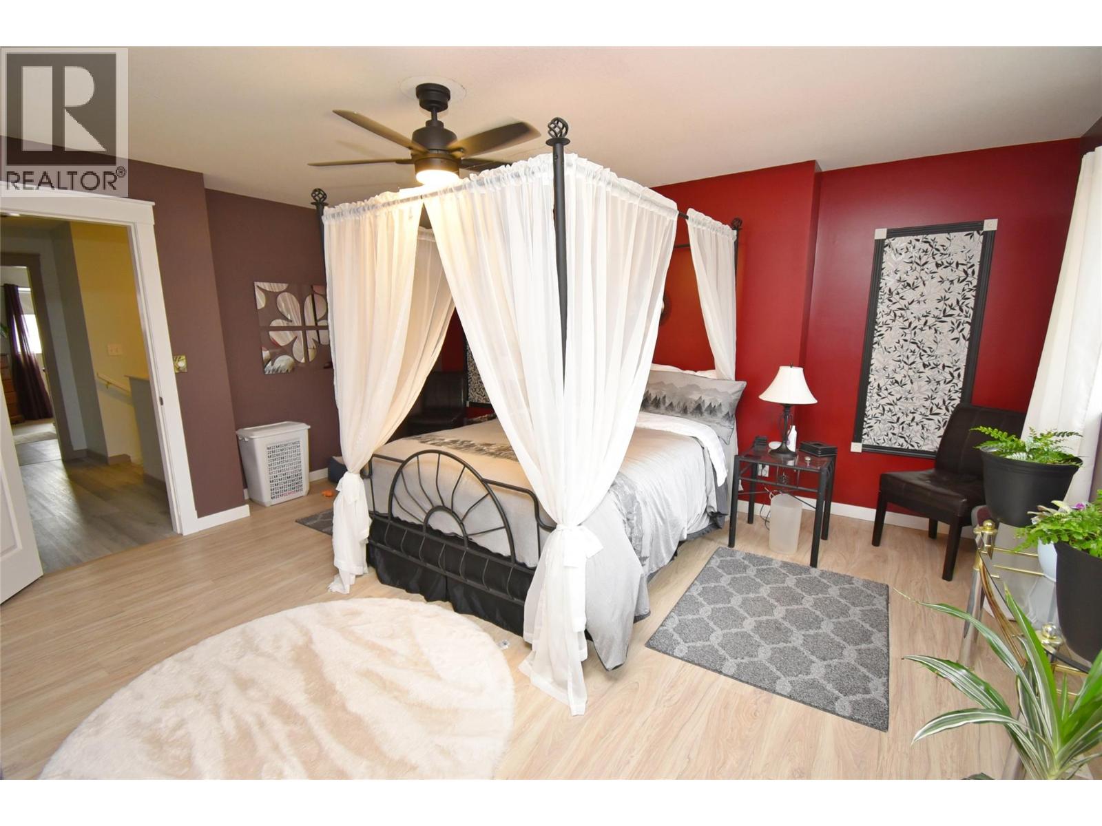 3 4404 20 Street, Vernon