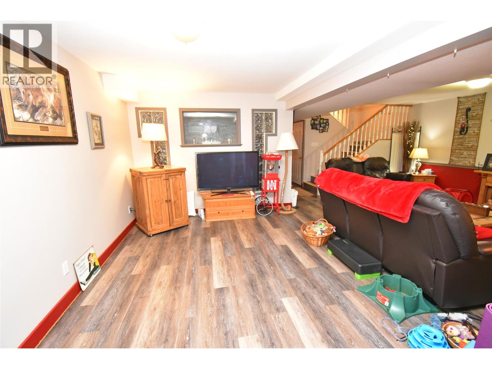 3 4404 20 Street, Vernon