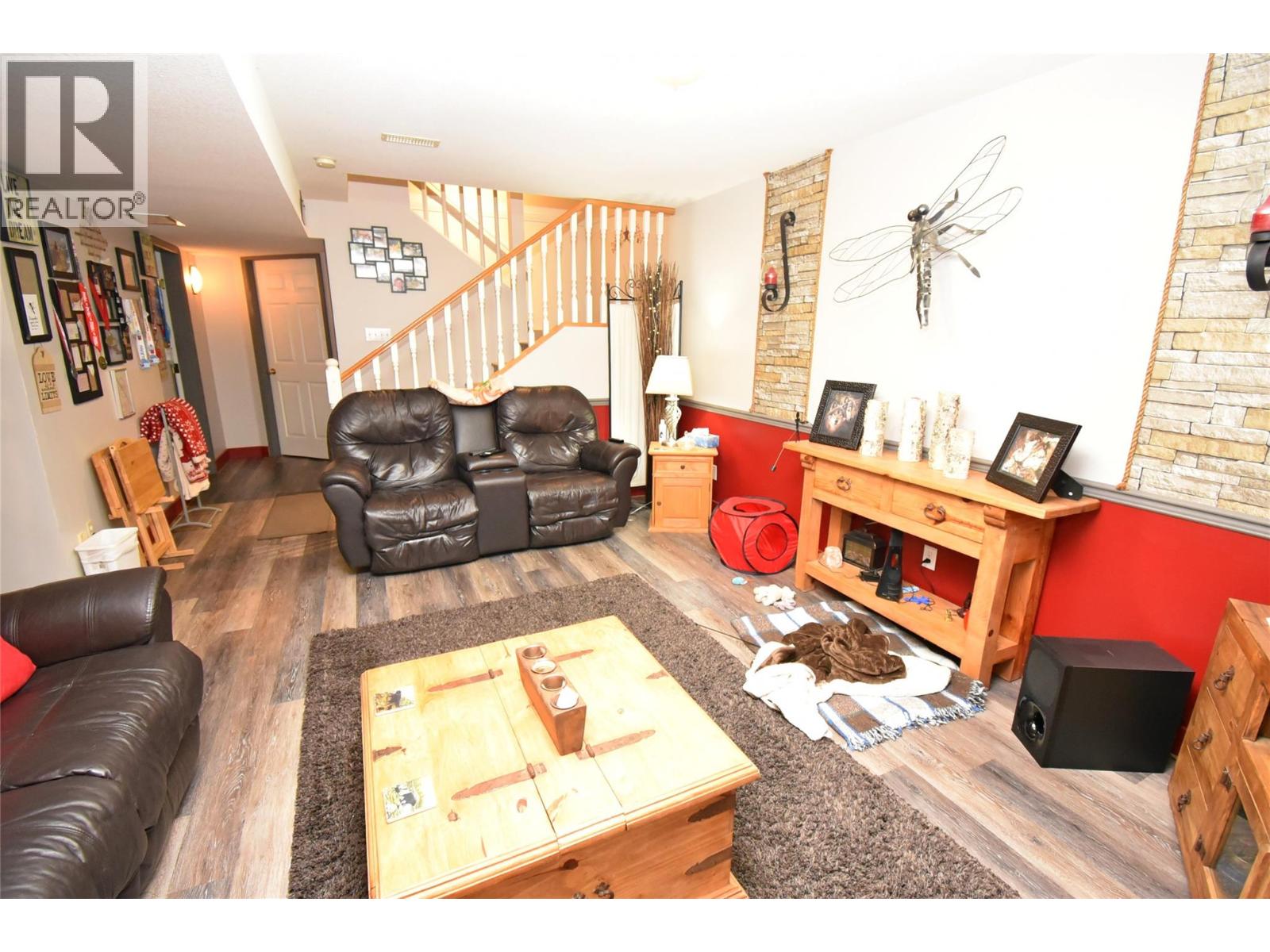 3 4404 20 Street, Vernon