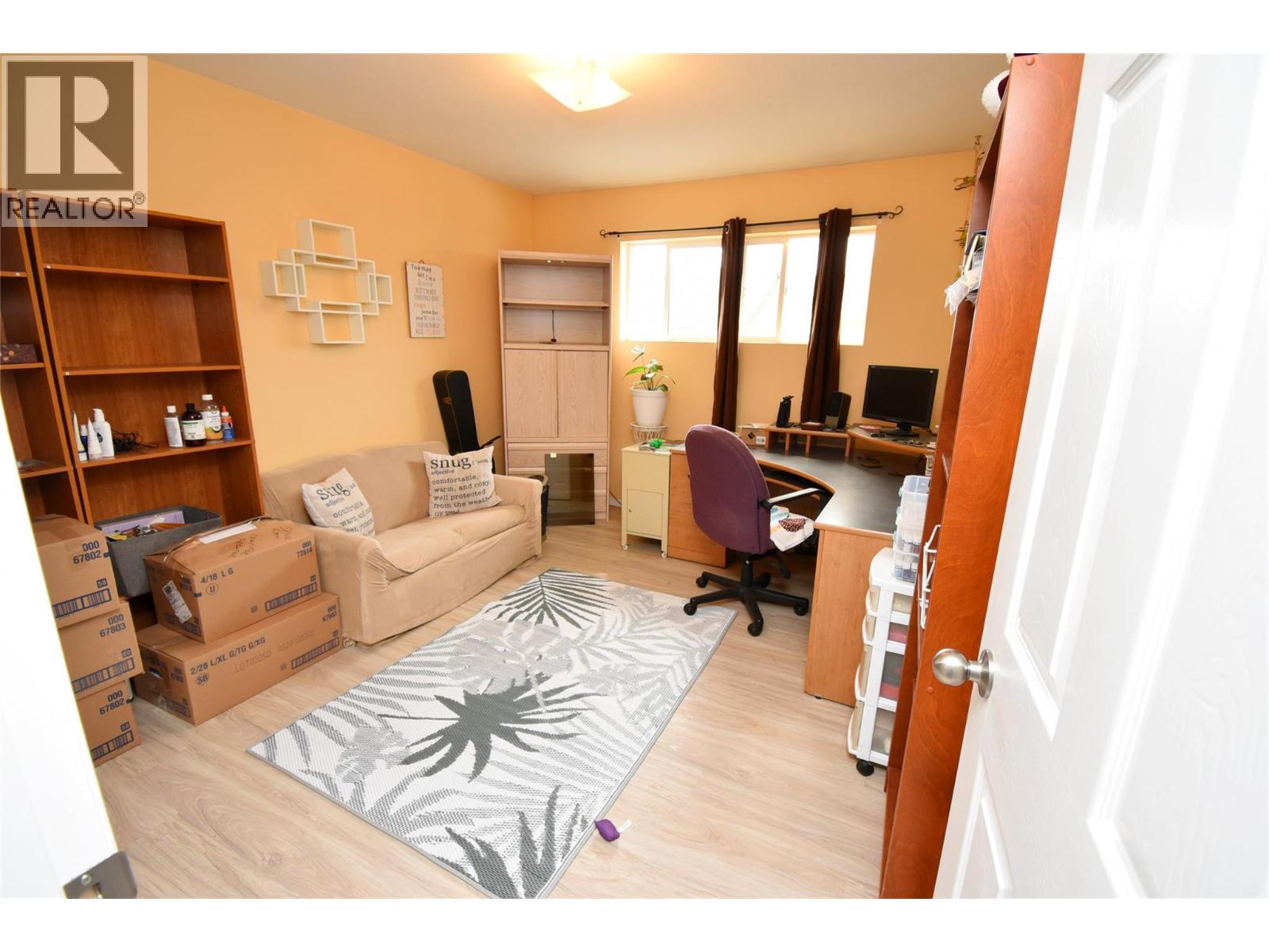 3 4404 20 Street, Vernon