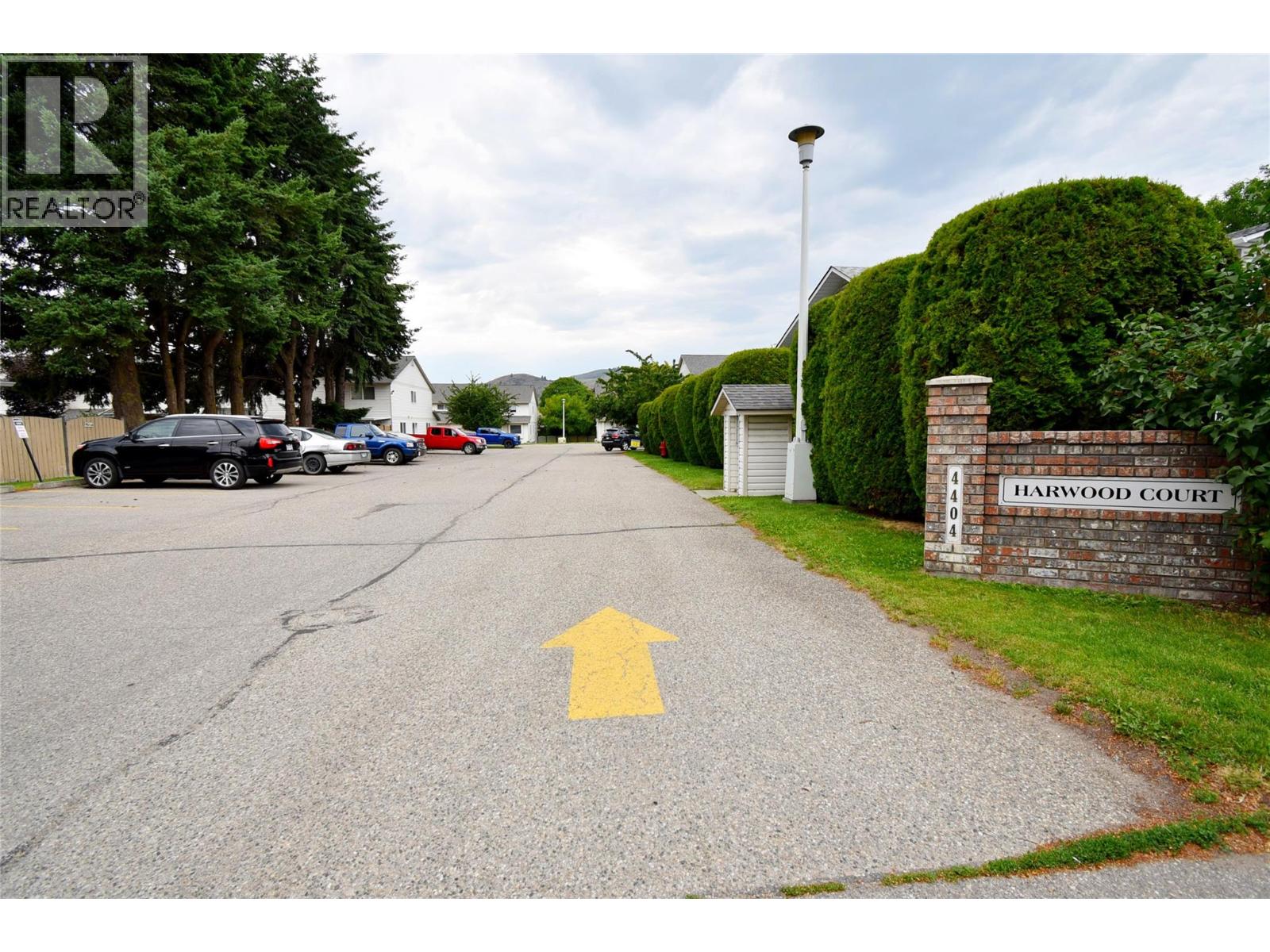 3 4404 20 Street, Vernon