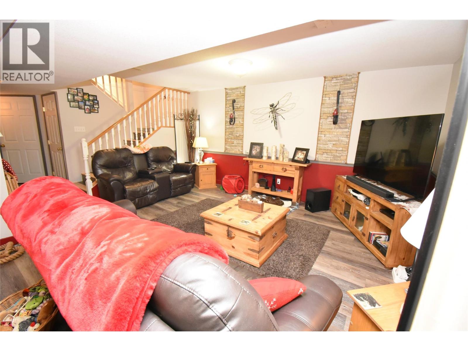 3 4404 20 Street, Vernon