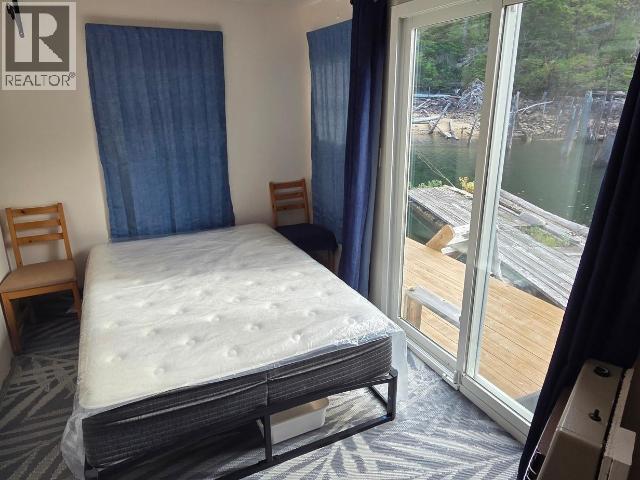 9436 POWELL LAKE - 11