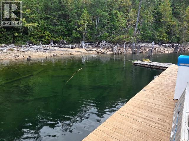 9436 POWELL LAKE - 21