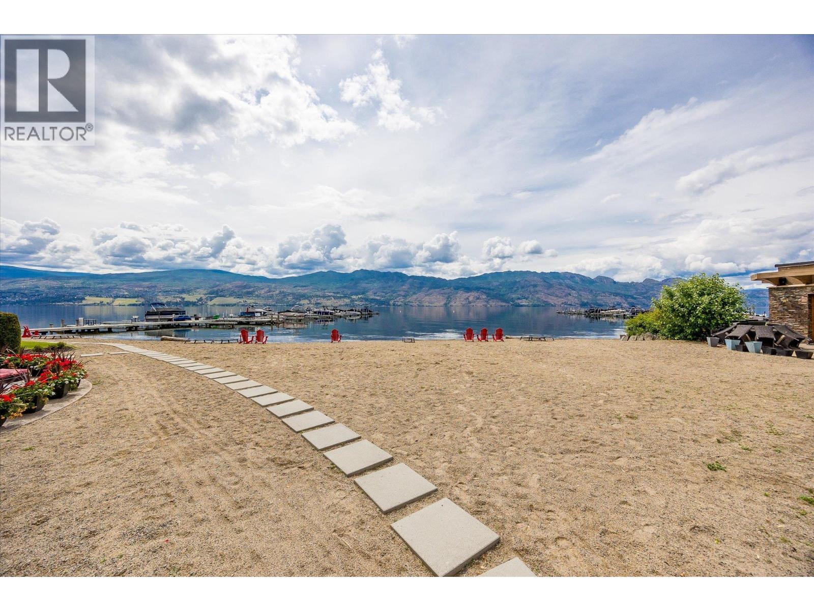 5403 4034 Pritchard Drive, West Kelowna