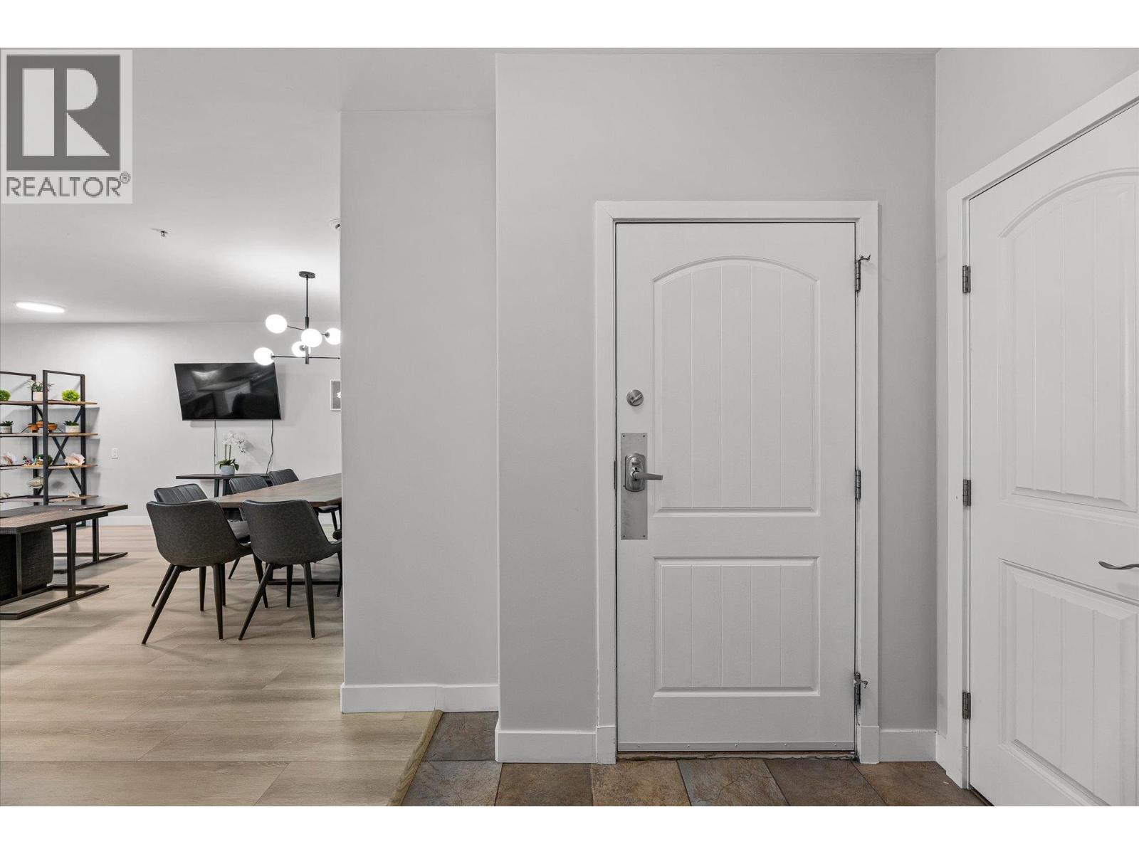 5403 4034 Pritchard Drive, West Kelowna