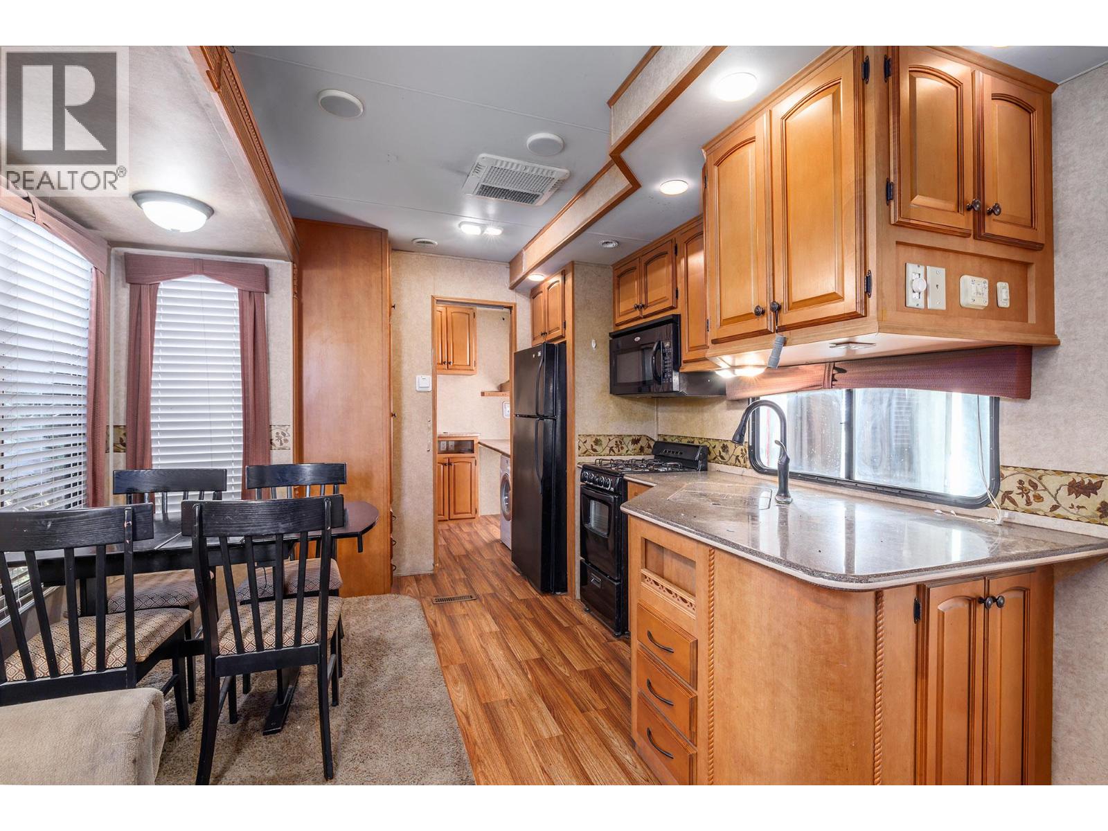 #600 415 COMMONWEALTH Road - 5
