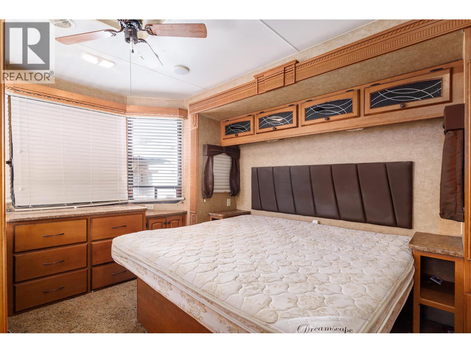 #600 415 COMMONWEALTH Road - 8