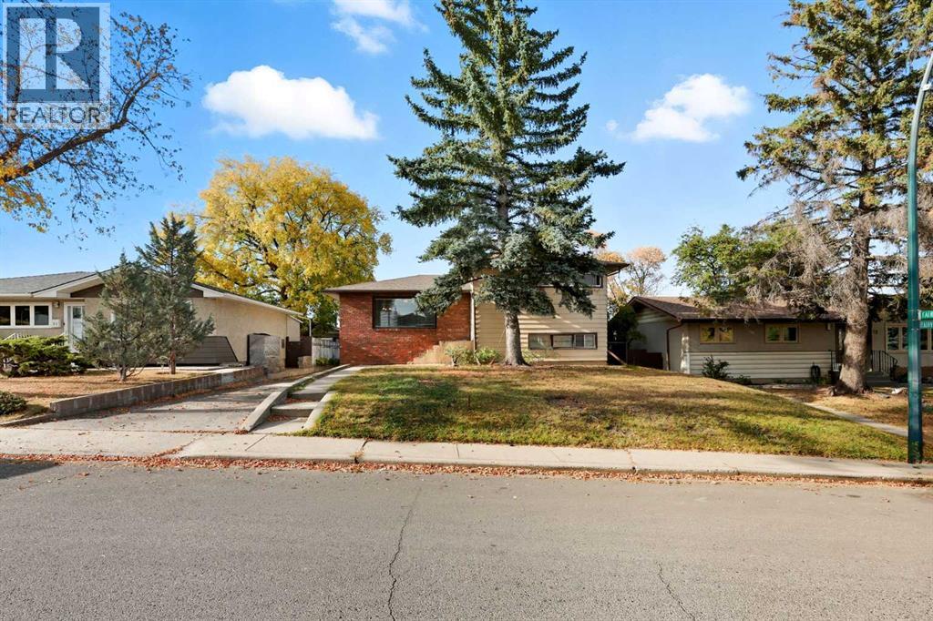 23 Fairview Drive SE, Calgary, Alberta