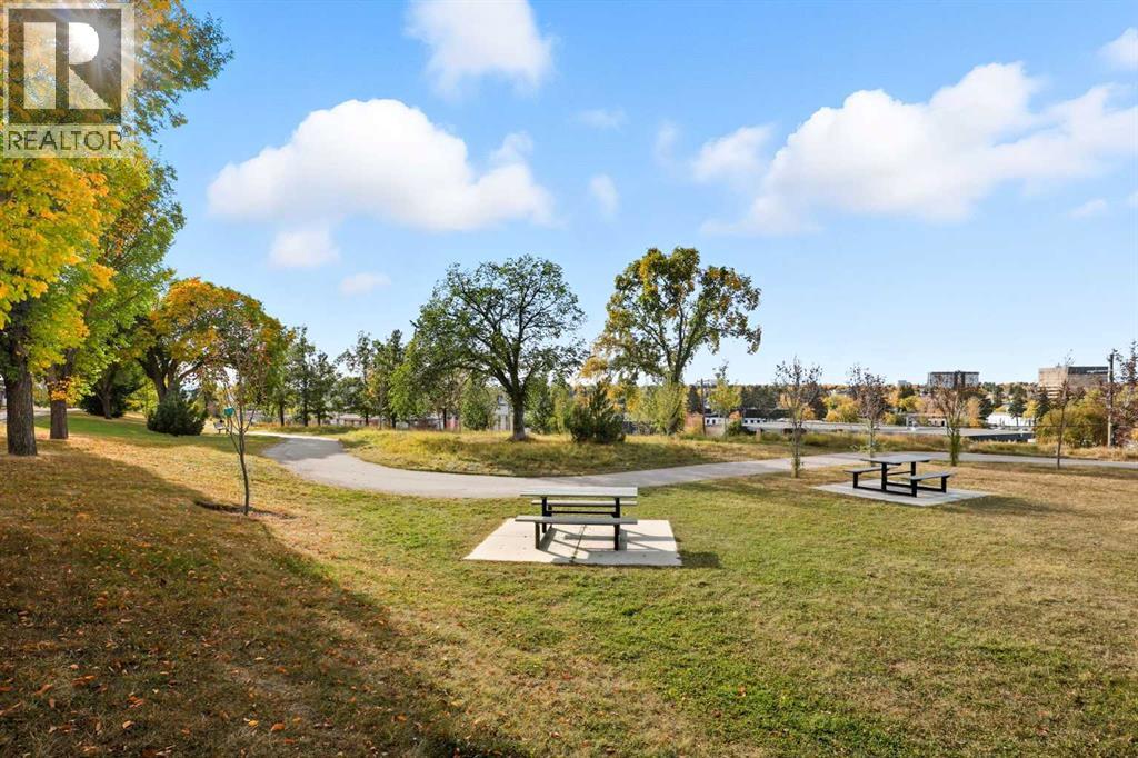 Single Family House 4 Level for Sale in  Fairview Drive SE Fairview Calgary 