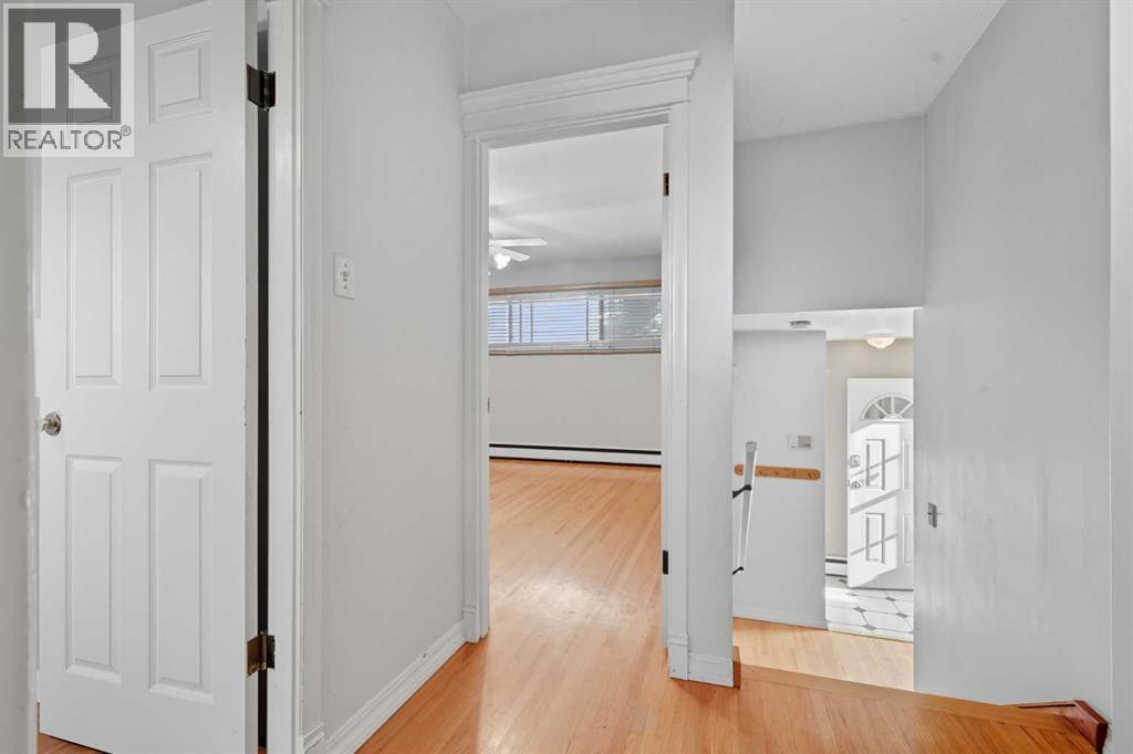 Single Family House 4 Level for Sale in  Fairview Drive SE Fairview Calgary 