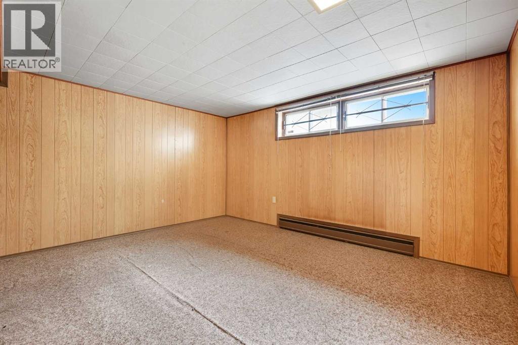 Single Family House 4 Level for Sale in  Fairview Drive SE Fairview Calgary 