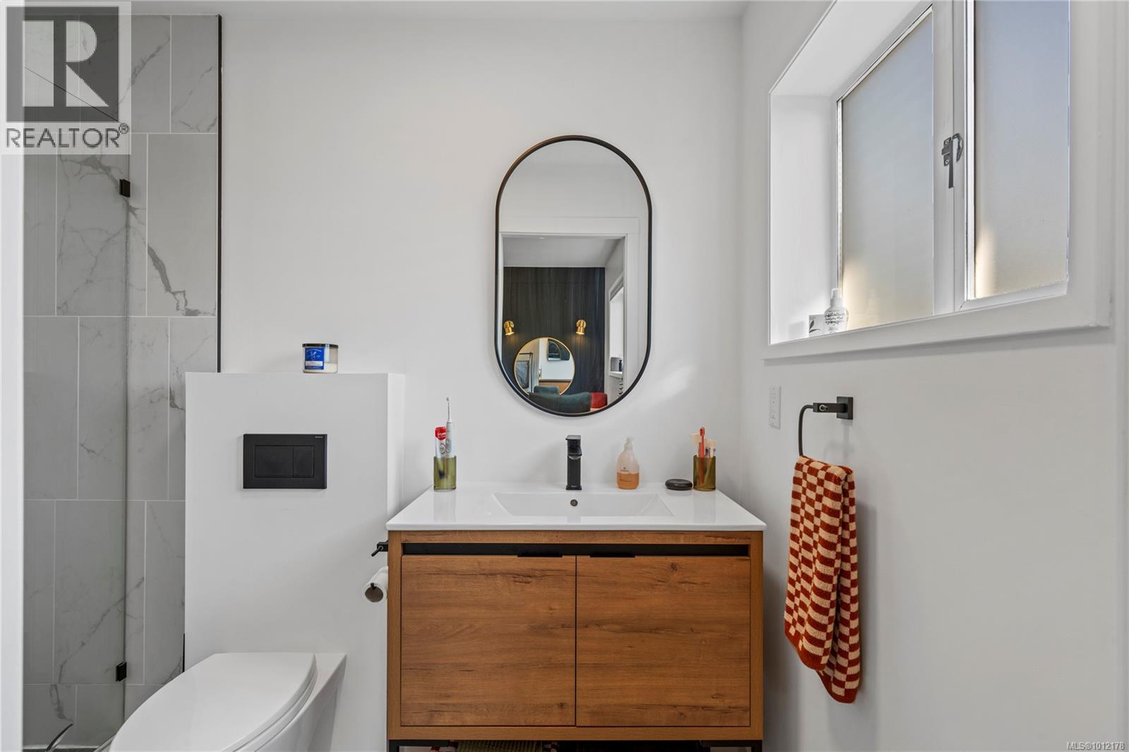 3258 Douglas St, Chemainus