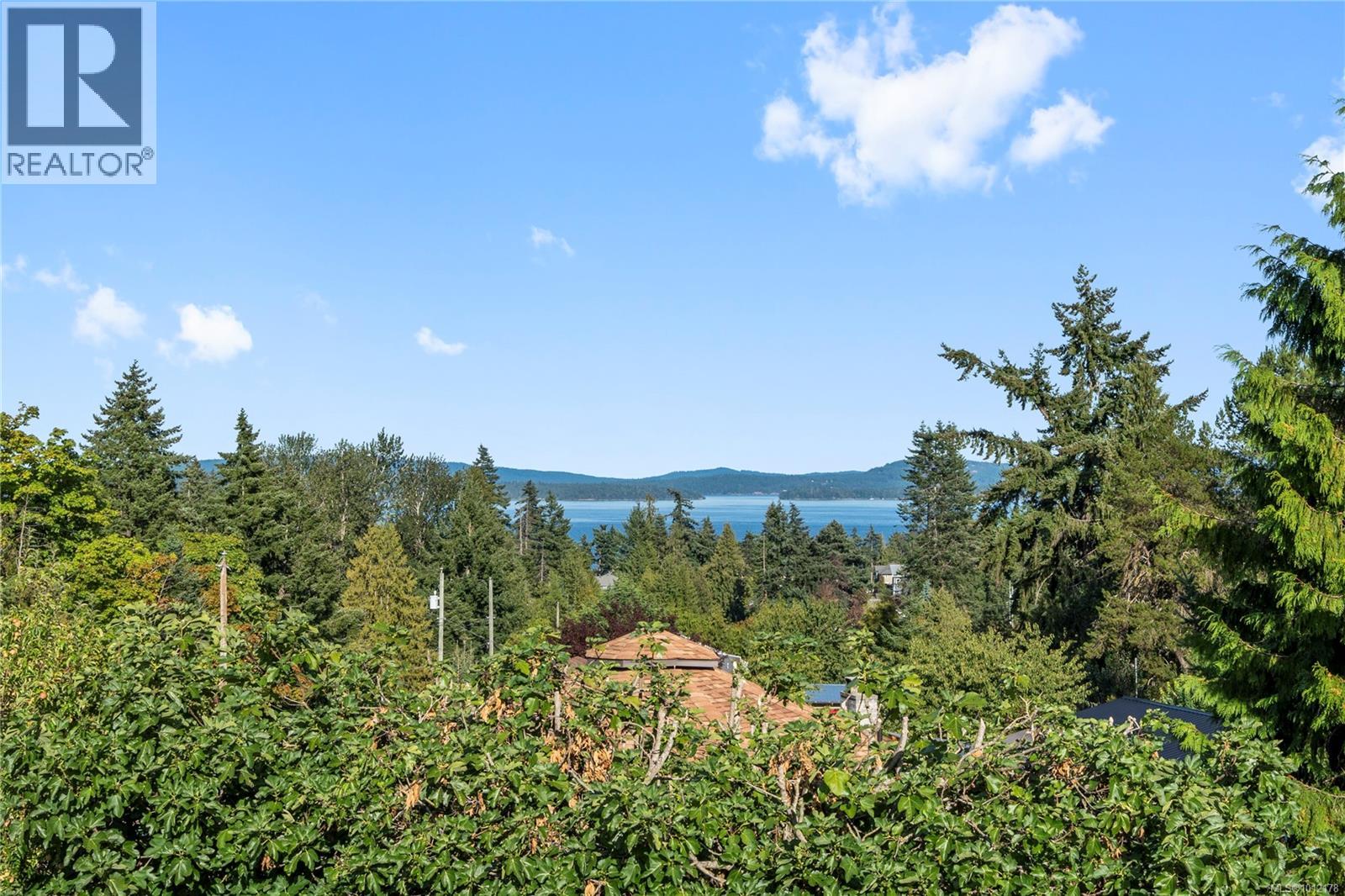 3258 Douglas St, Chemainus