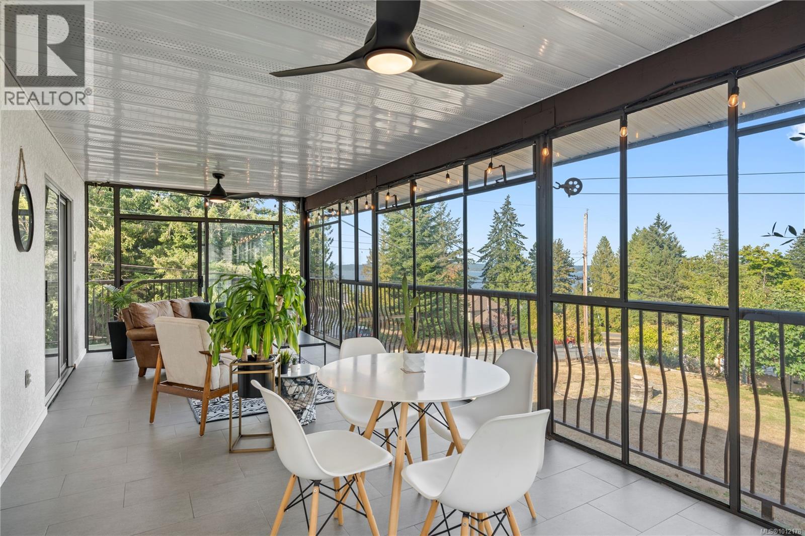 3258 Douglas St, Chemainus