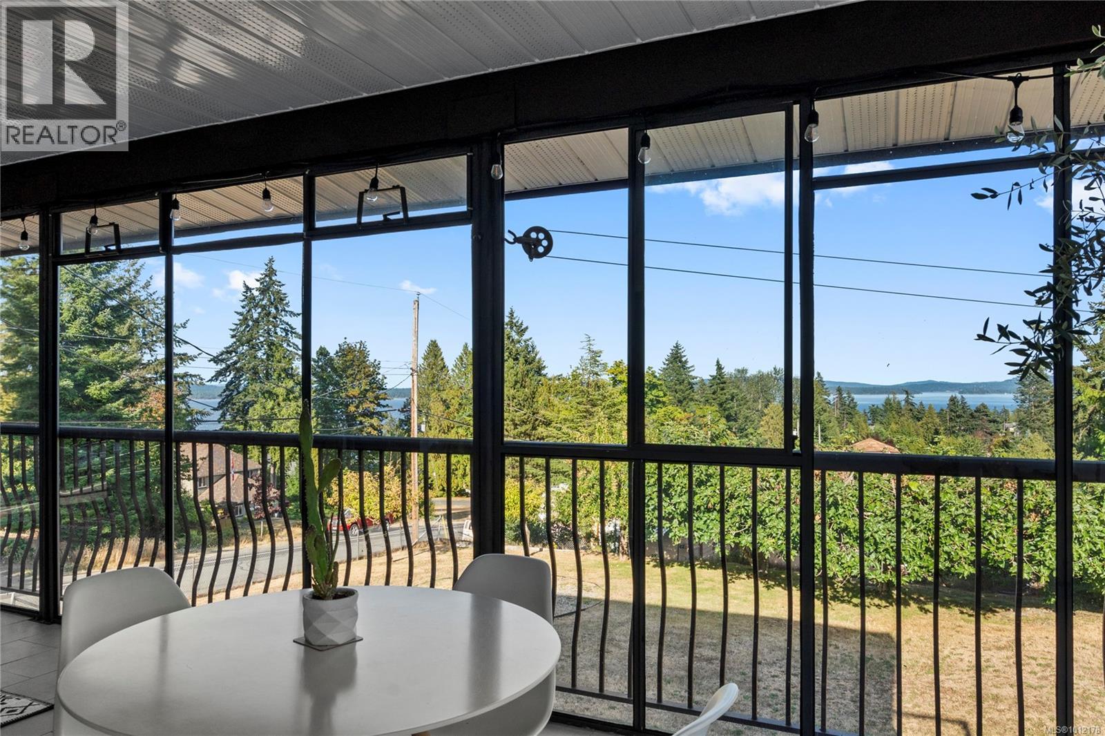 3258 Douglas St, Chemainus