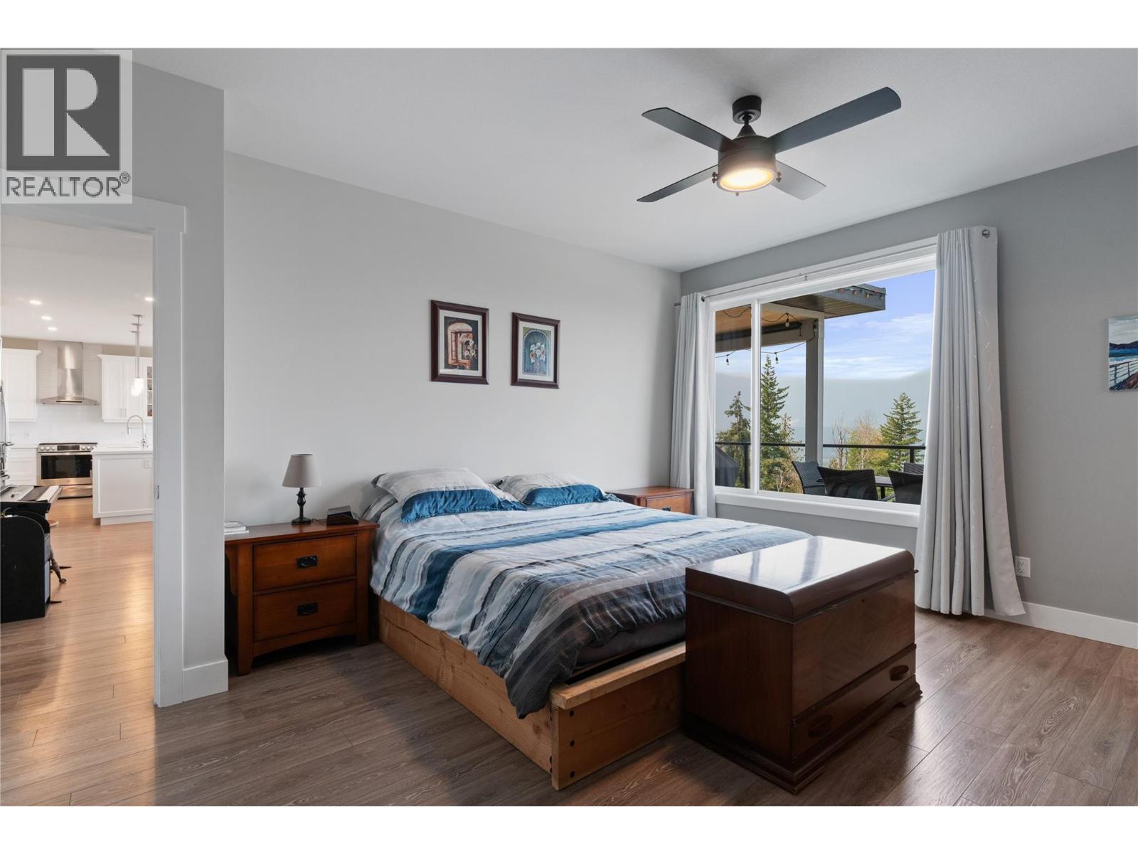  1021 17 Avenue Southeast, Salmon Arm