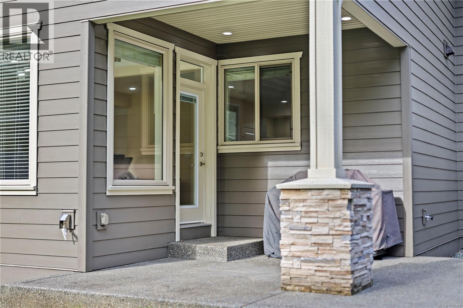 3454 Waterfern Dr, Port Alberni