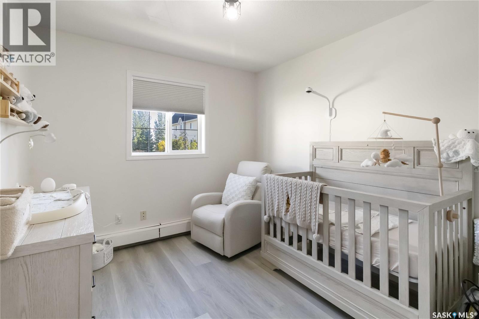 Single Family House Low rise for Sale in   Heritage VIEW Saskatoon 