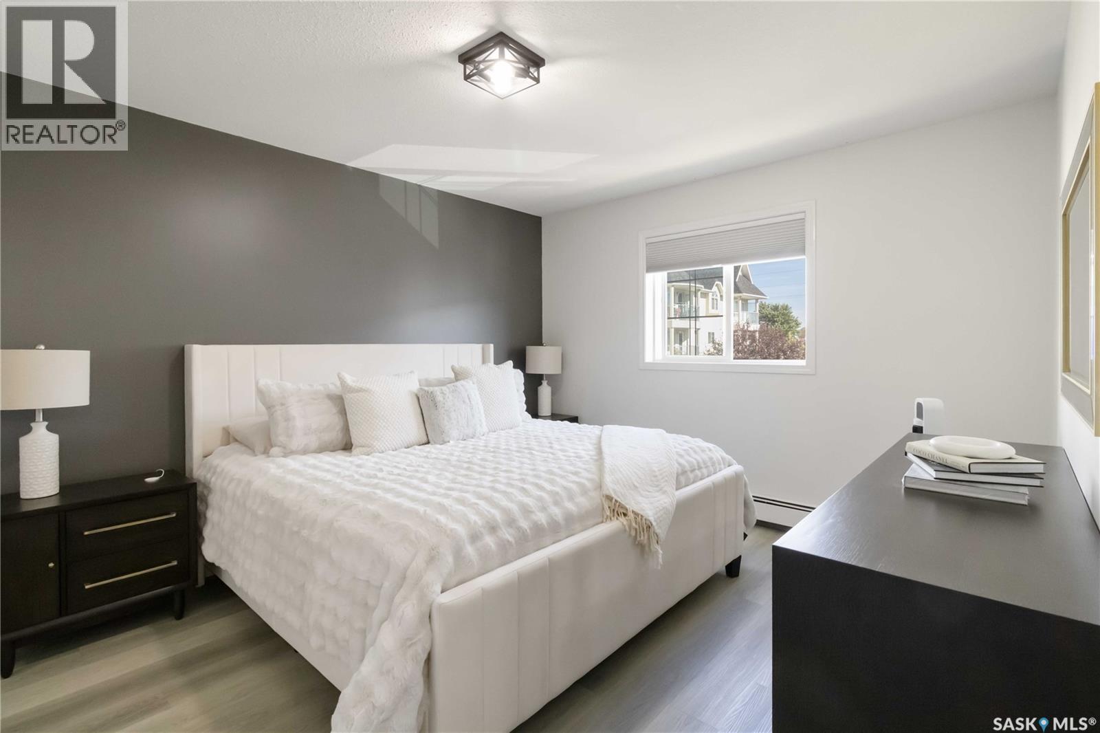 Single Family House Low rise for Sale in   Heritage VIEW Saskatoon 