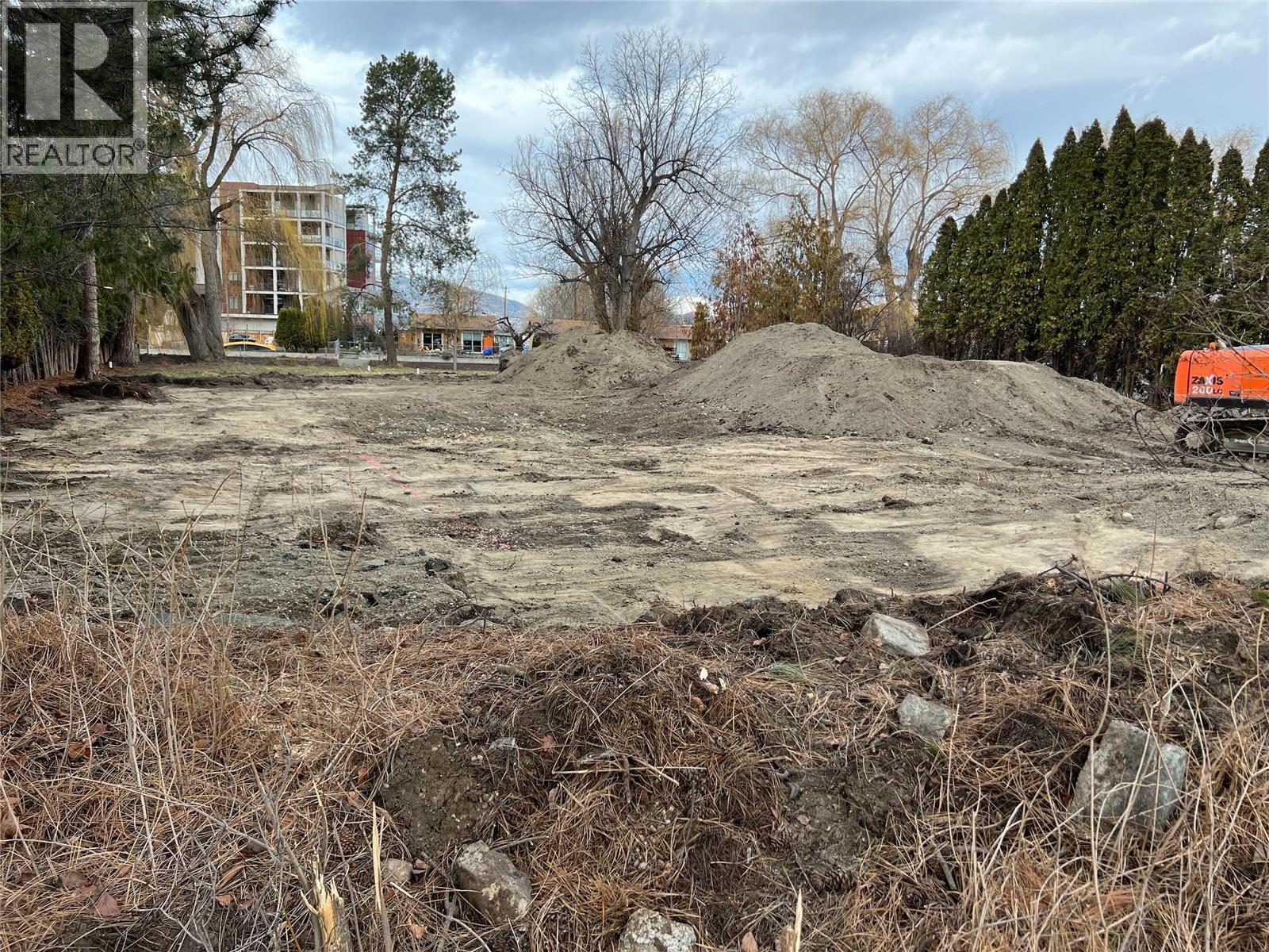  569 Radant Road, Kelowna