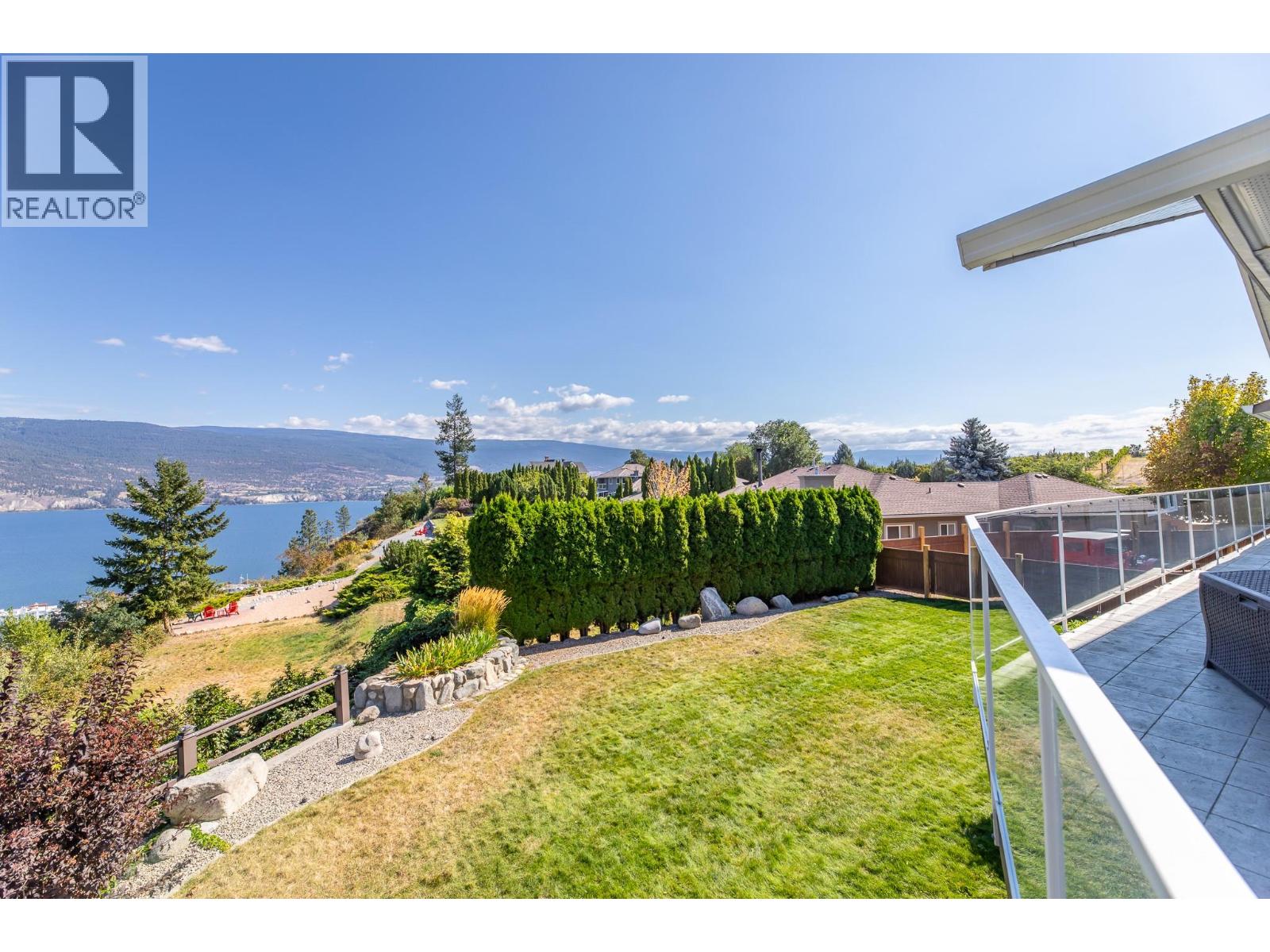 6318 Faircrest Street, Summerland