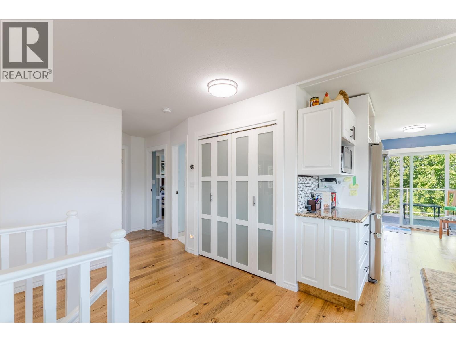 6318 Faircrest Street, Summerland