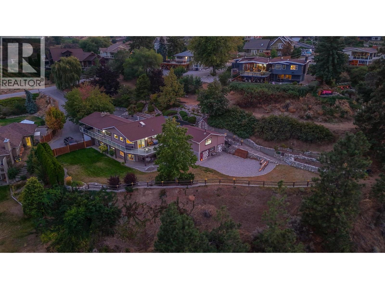 6318 Faircrest Street, Summerland