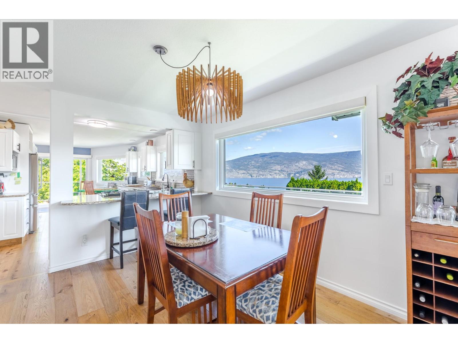 6318 Faircrest Street, Summerland